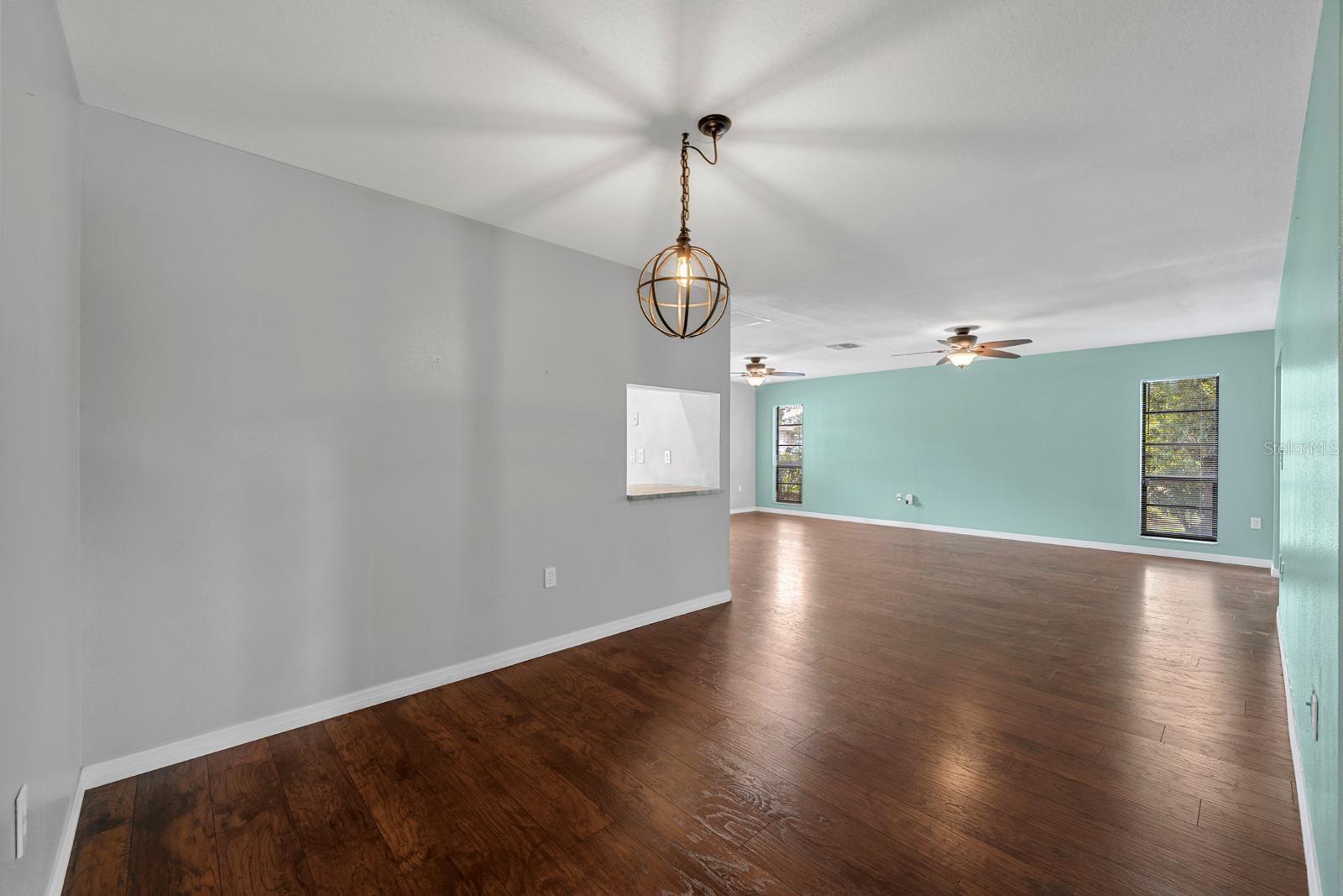 Image 17 of 27 For 7505 Bramblewood Drive