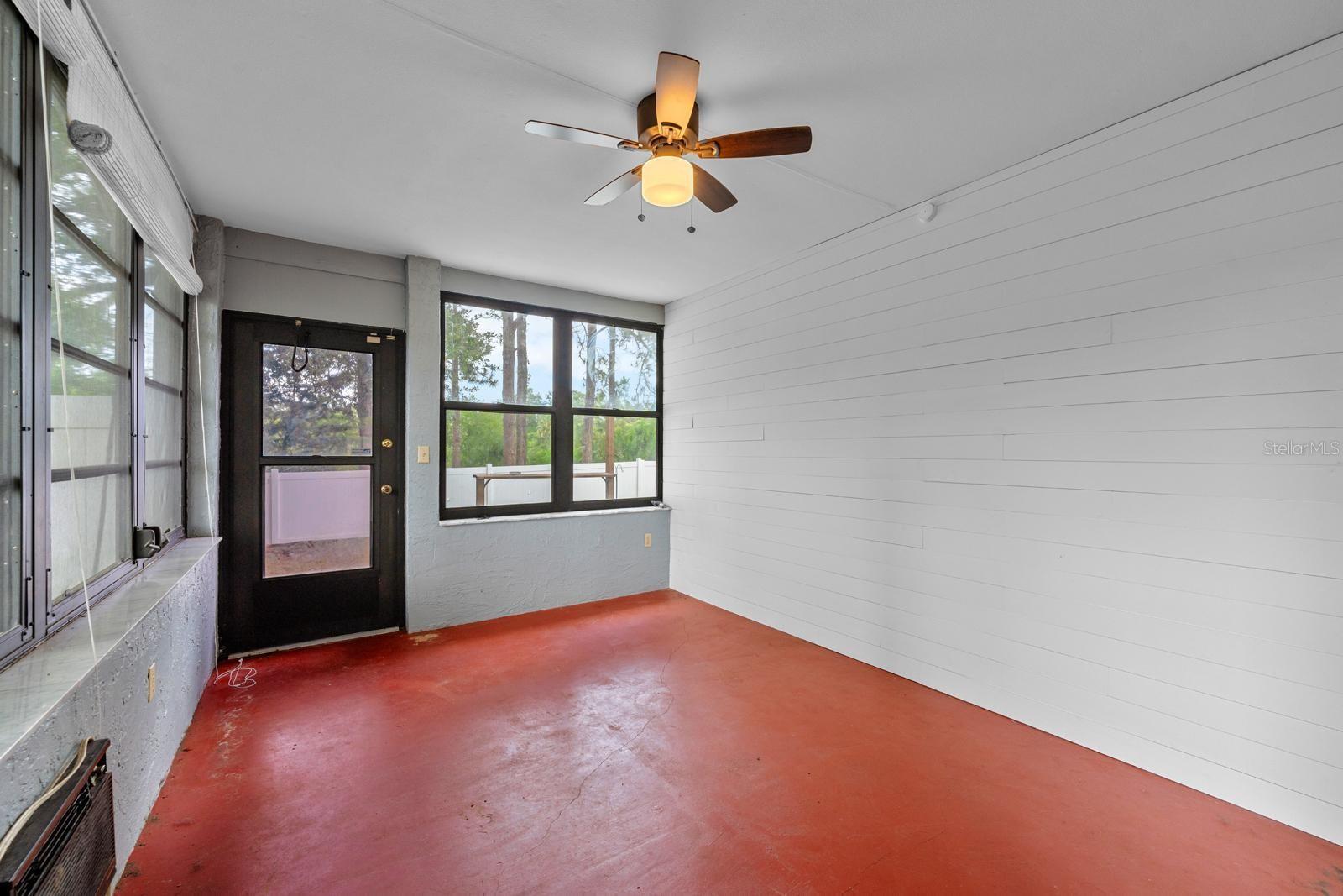 Image 18 of 27 For 7505 Bramblewood Drive