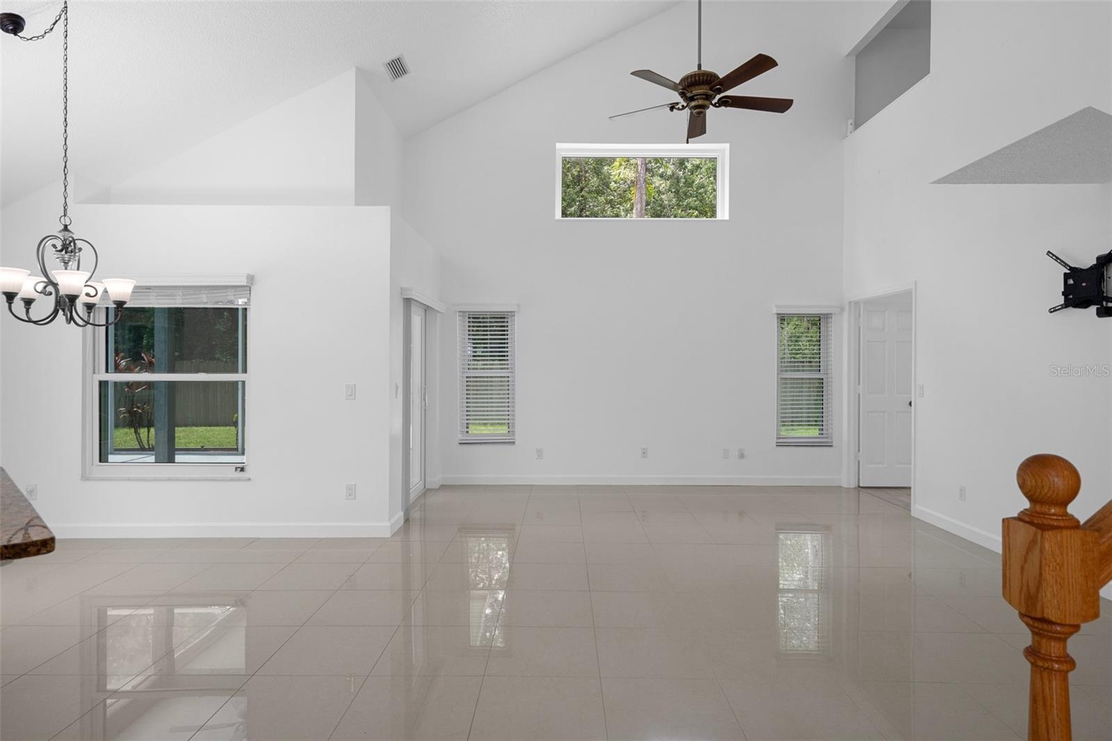 Image 16 of 62 For 7942 Sugar Maple Court