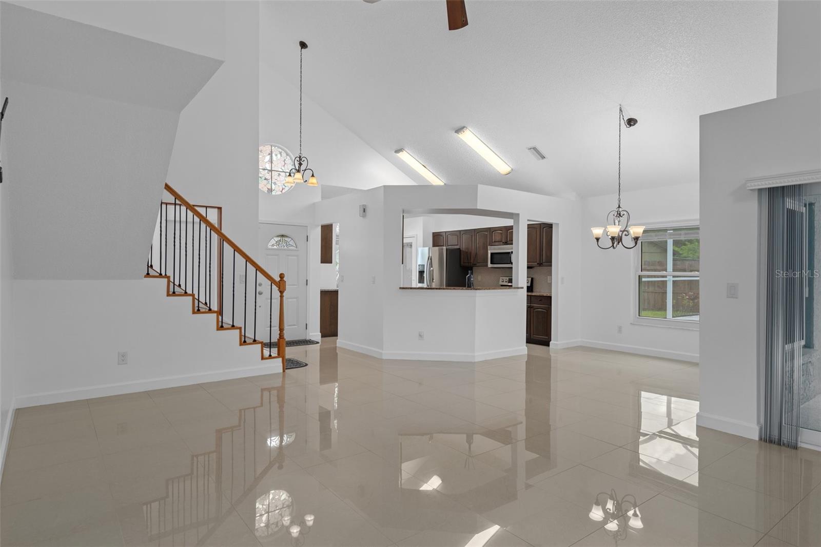 Image 20 of 62 For 7942 Sugar Maple Court