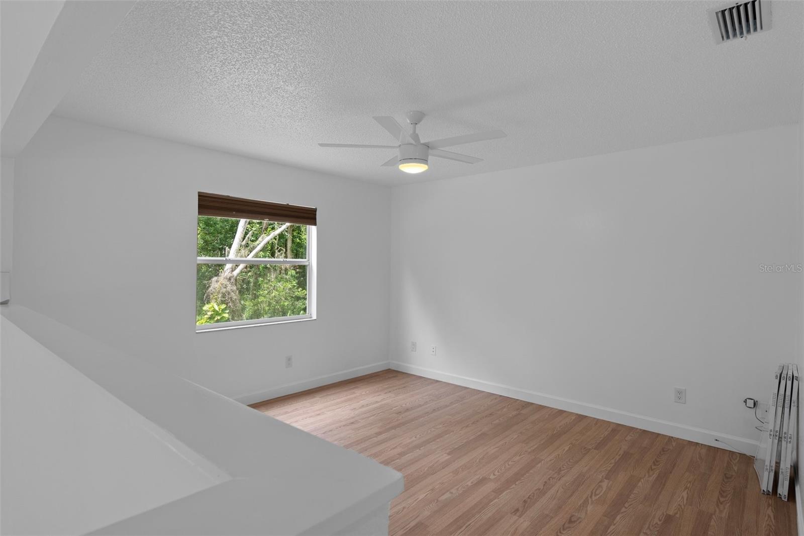 Image 40 of 62 For 7942 Sugar Maple Court