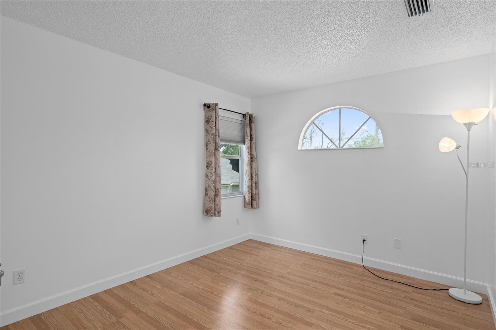 Image 48 of 62 For 7942 Sugar Maple Court