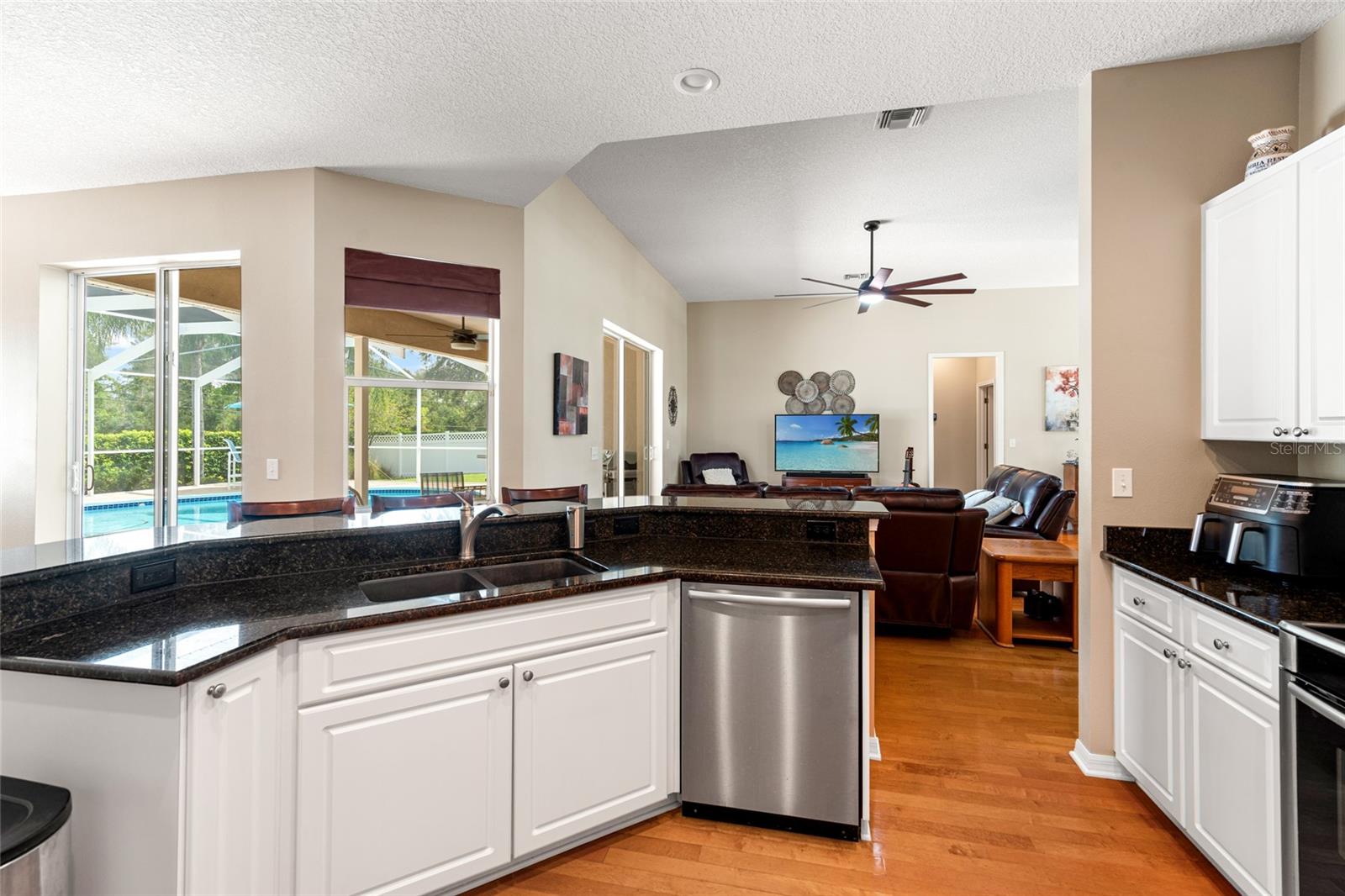 Image 31 of 63 For 22441 Panther Run Court