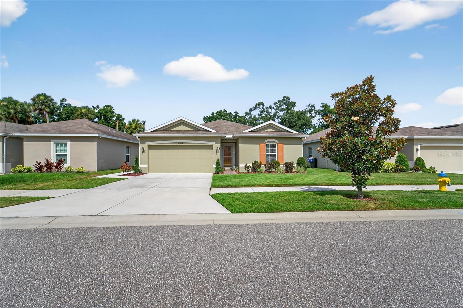 Image 3 of 44 For 10409 Candleberry Woods Lane