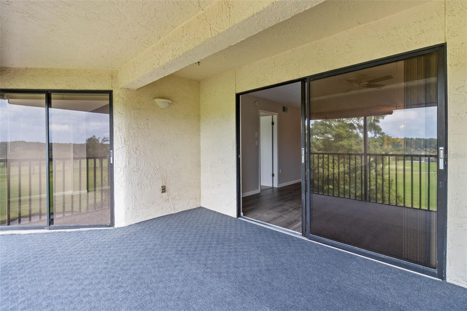 Image 24 of 35 For 1933 Golfview Drive 1933