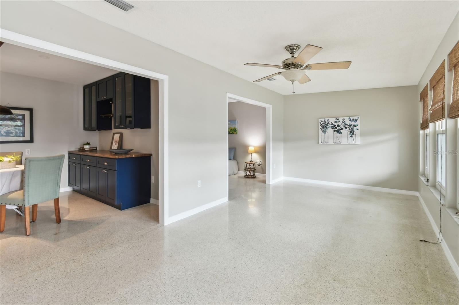 Image 12 of 100 For 226 Pebble Beach Boulevard 31