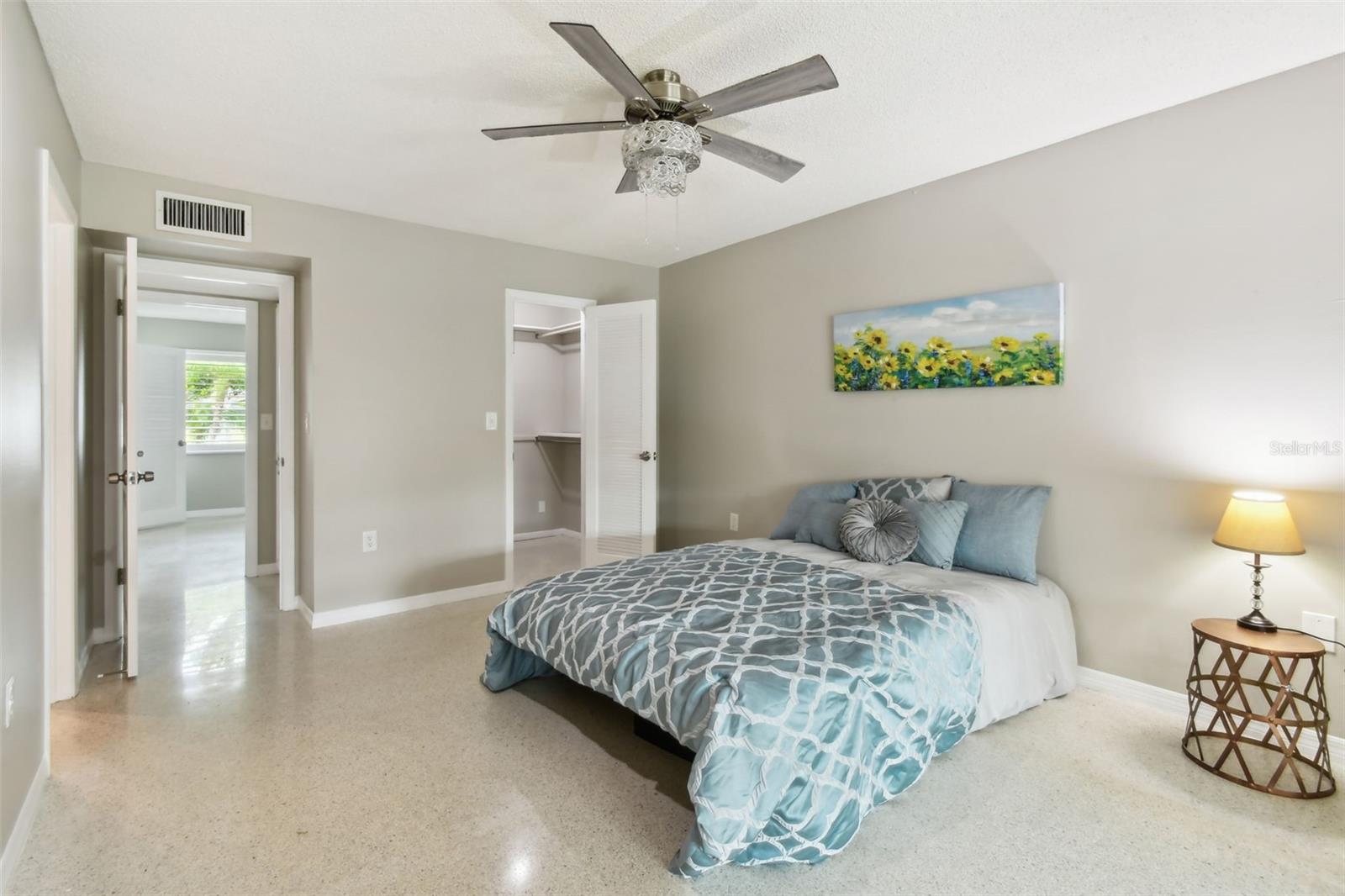 Image 17 of 100 For 226 Pebble Beach Boulevard 31