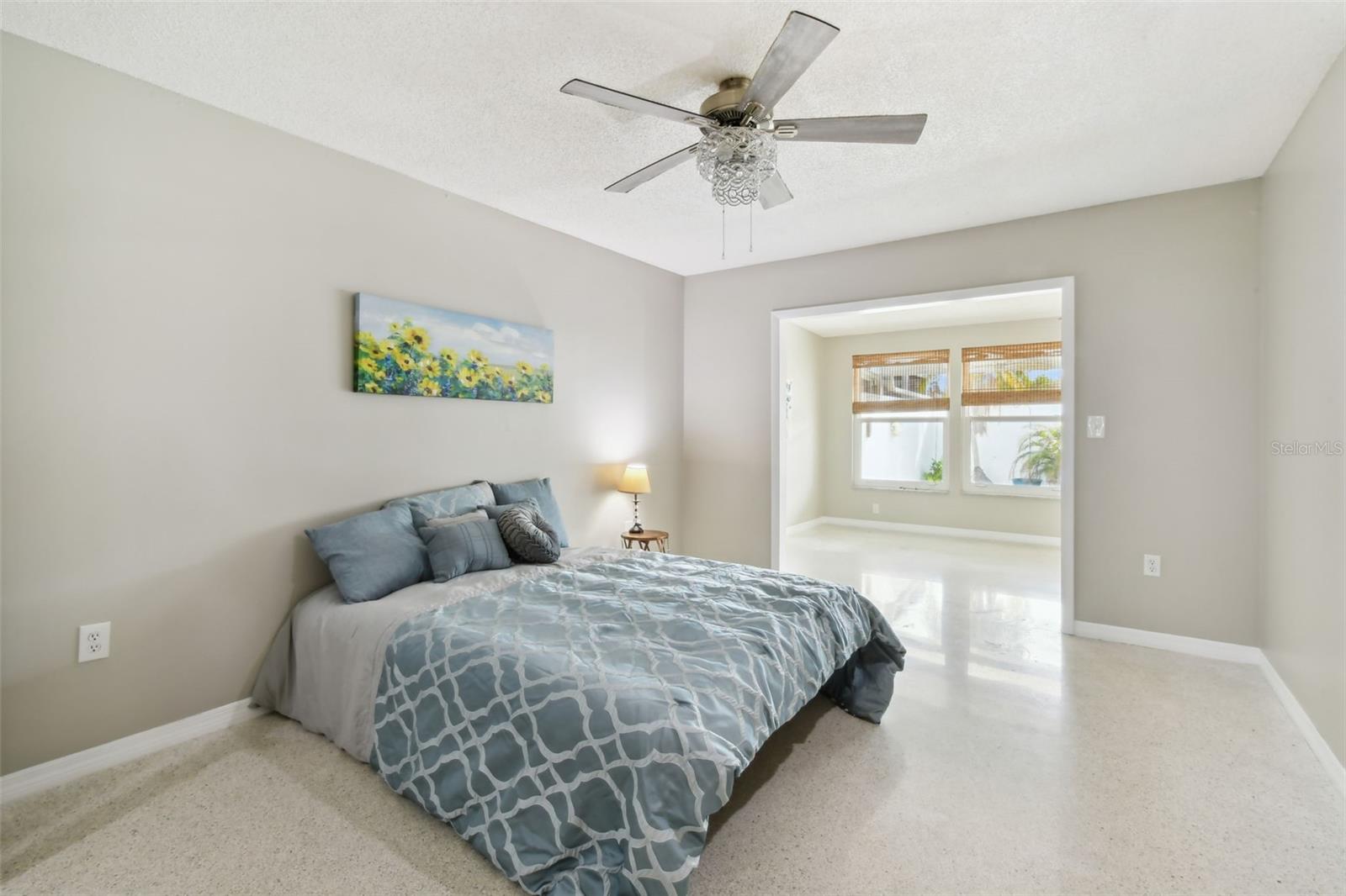 Image 18 of 100 For 226 Pebble Beach Boulevard 31
