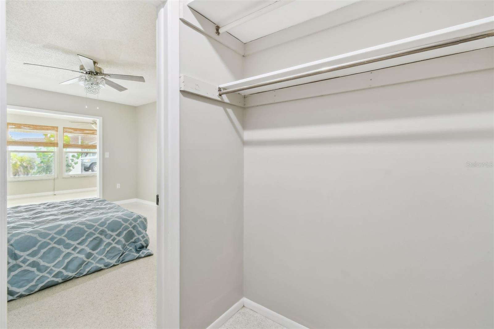 Image 20 of 100 For 226 Pebble Beach Boulevard 31