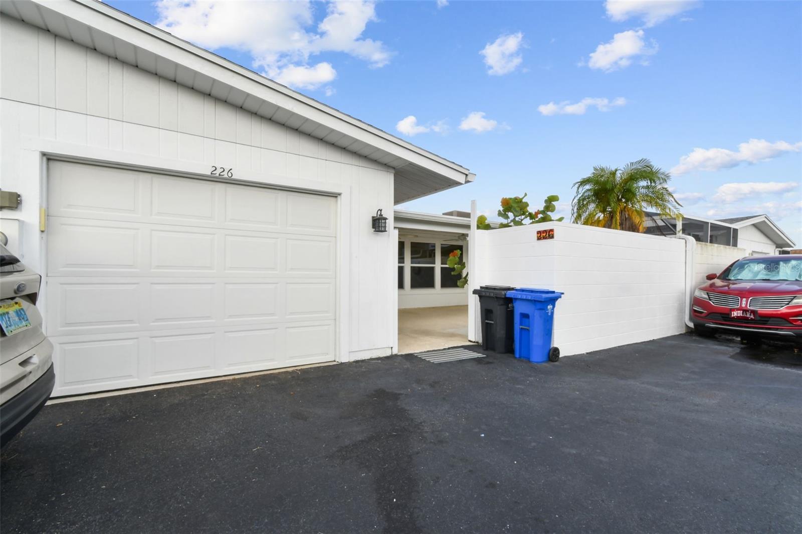 Image 47 of 100 For 226 Pebble Beach Boulevard 31