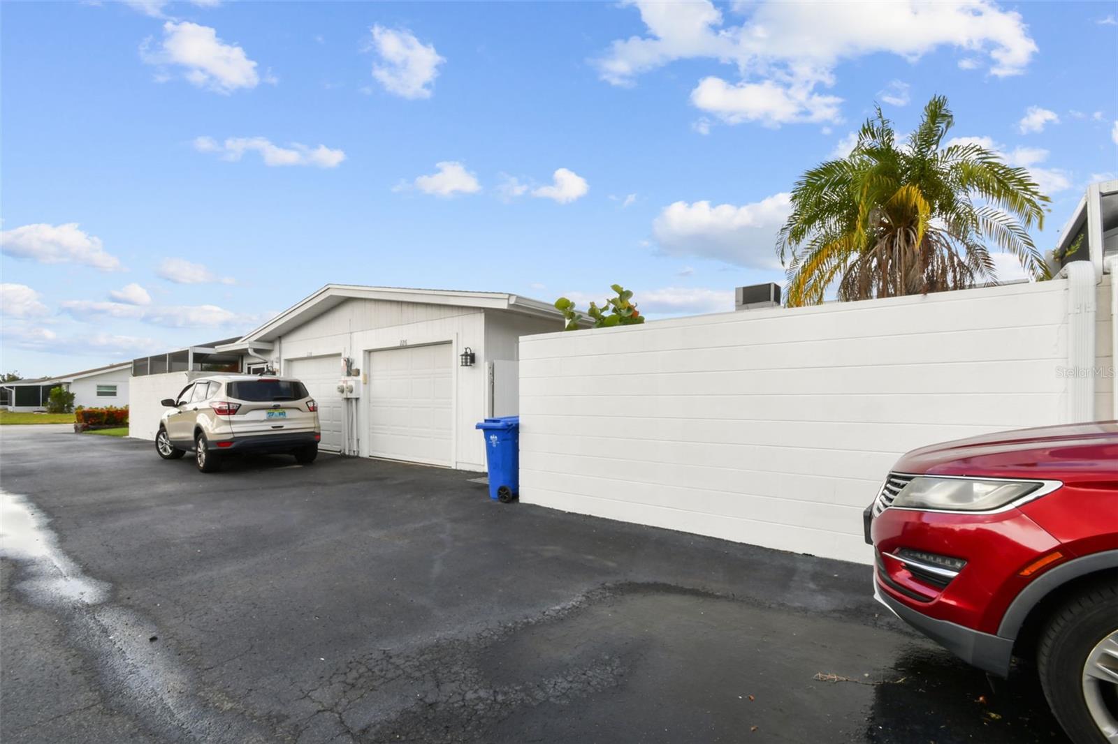 Image 48 of 100 For 226 Pebble Beach Boulevard 31