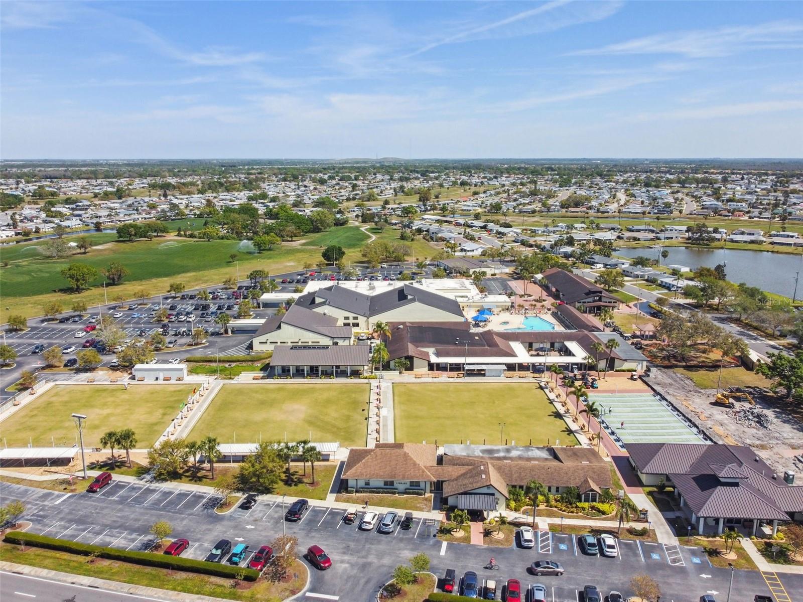Image 75 of 100 For 226 Pebble Beach Boulevard 31