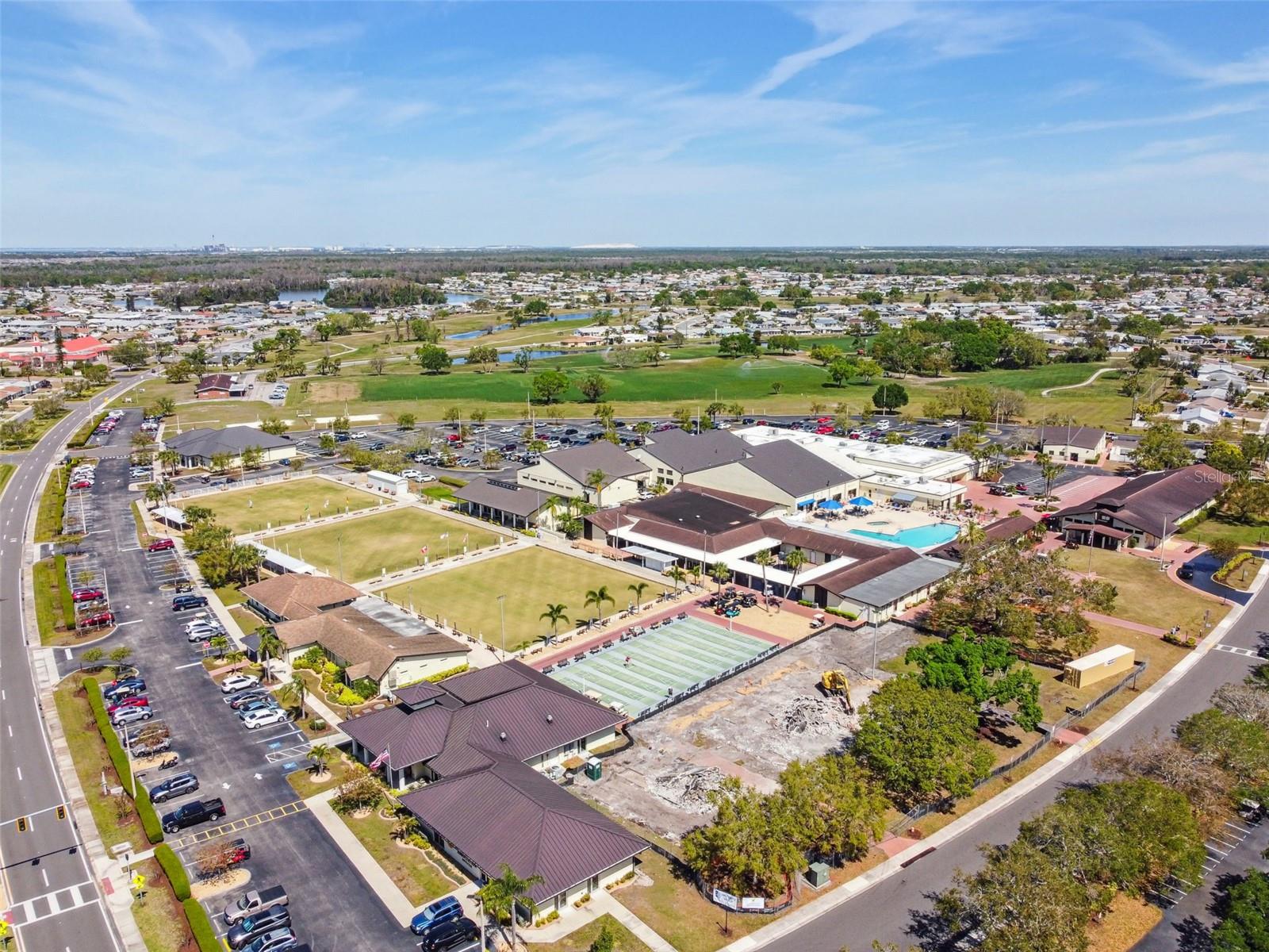 Image 76 of 100 For 226 Pebble Beach Boulevard 31