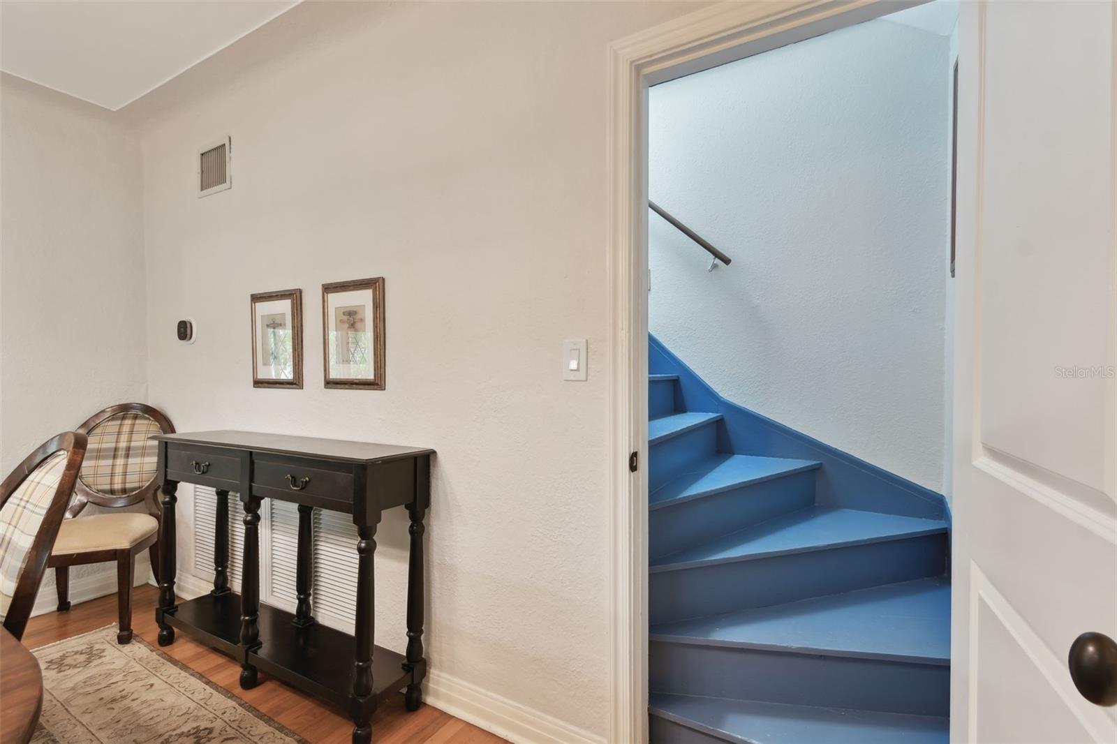 Image 32 of 46 For 1224 14th Avenue N