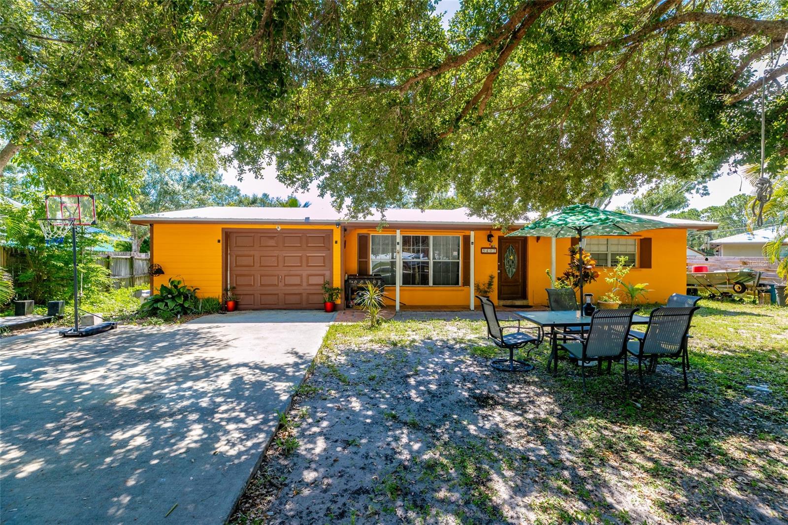 Details for 5402 Shannon Drive, FORT PIERCE, FL 34951