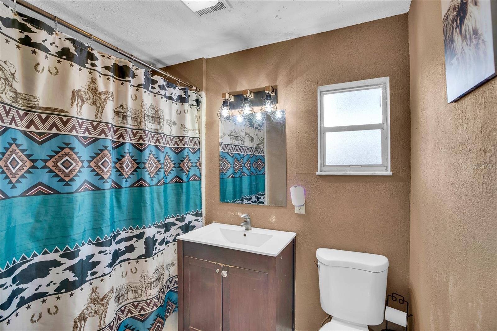 Image 13 of 19 For 5402 Shannon Drive