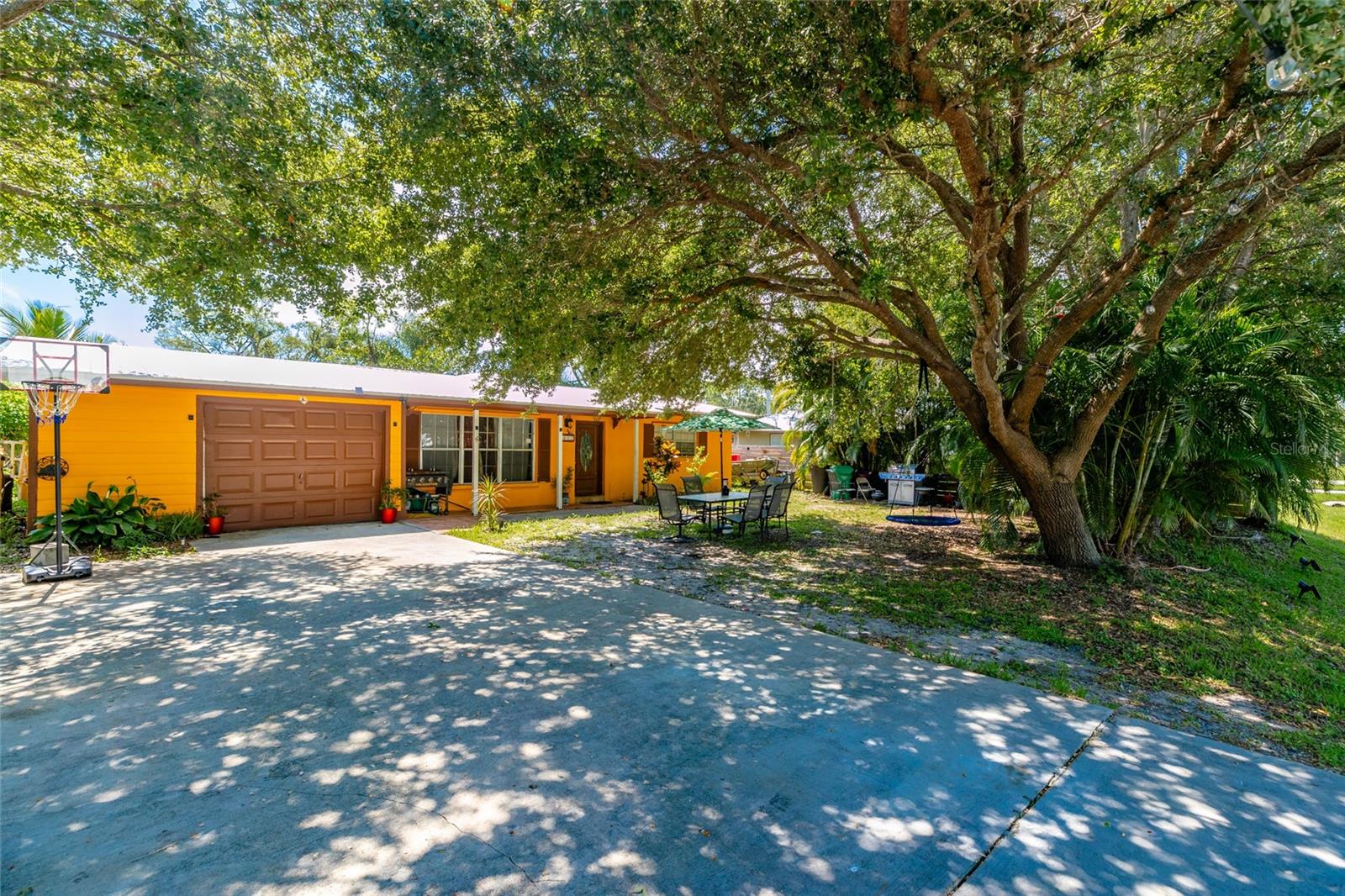 Image 2 of 19 For 5402 Shannon Drive