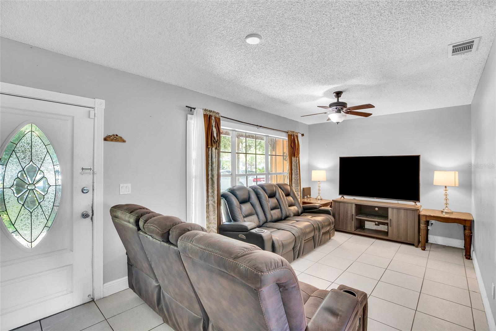 Image 3 of 19 For 5402 Shannon Drive