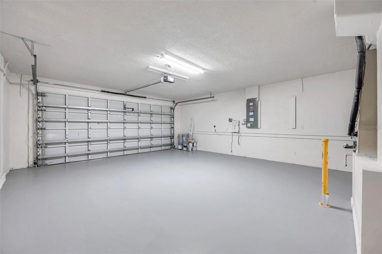 Image 34 of 41 For 2325 Indian Key Drive