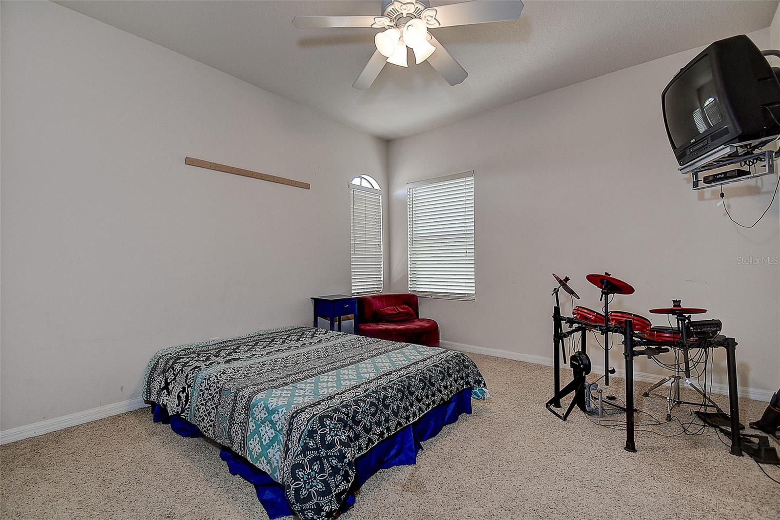 Image 47 of 75 For 14809 Ninebark Court