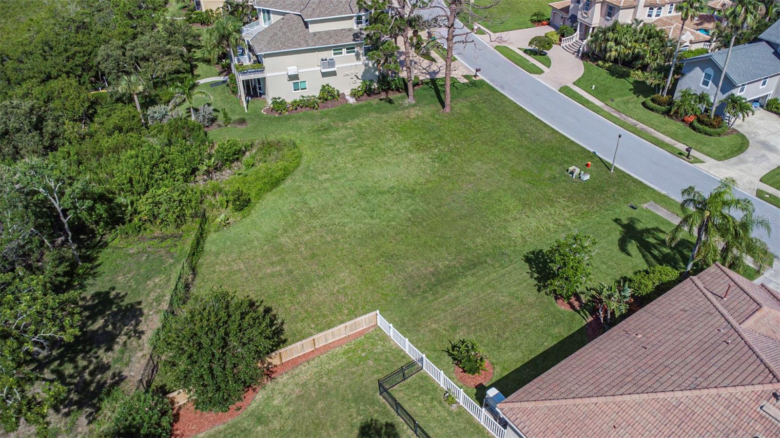 Image 6 of 22 For Pointe Alexis Drive