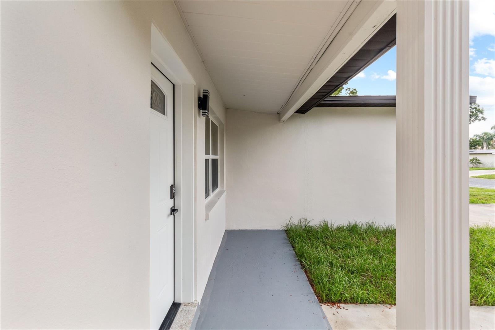 Image 5 of 43 For 2902 Clifton Street