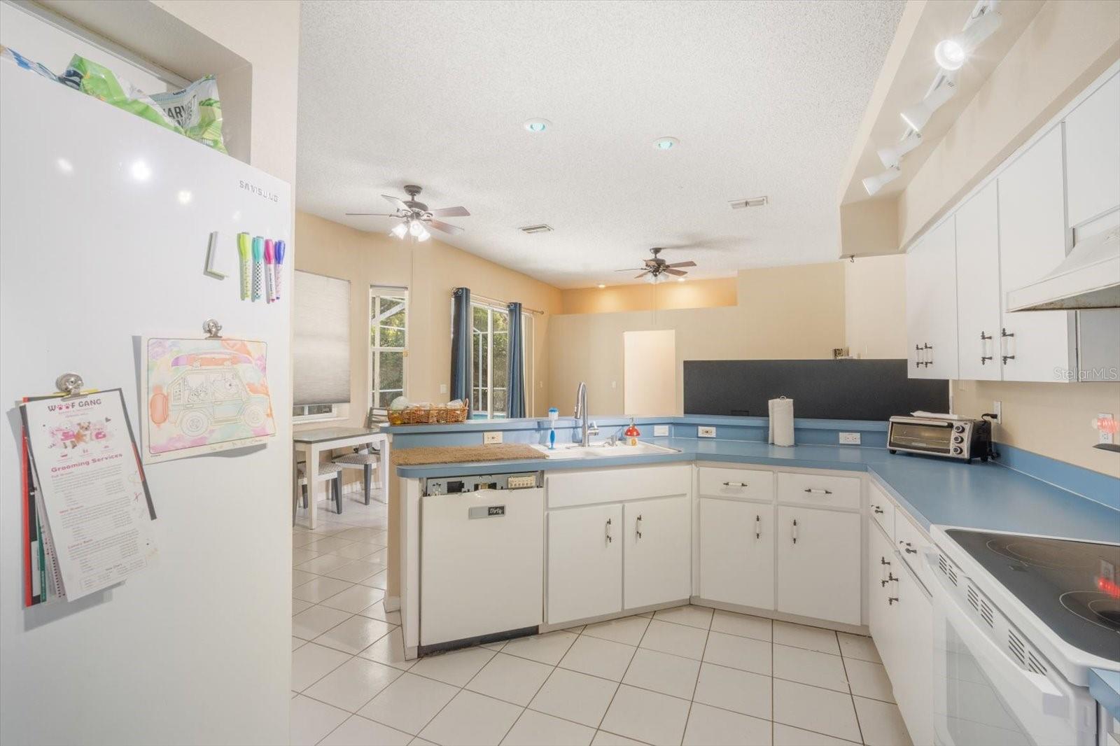 Image 12 of 25 For 7282 Aloe Drive