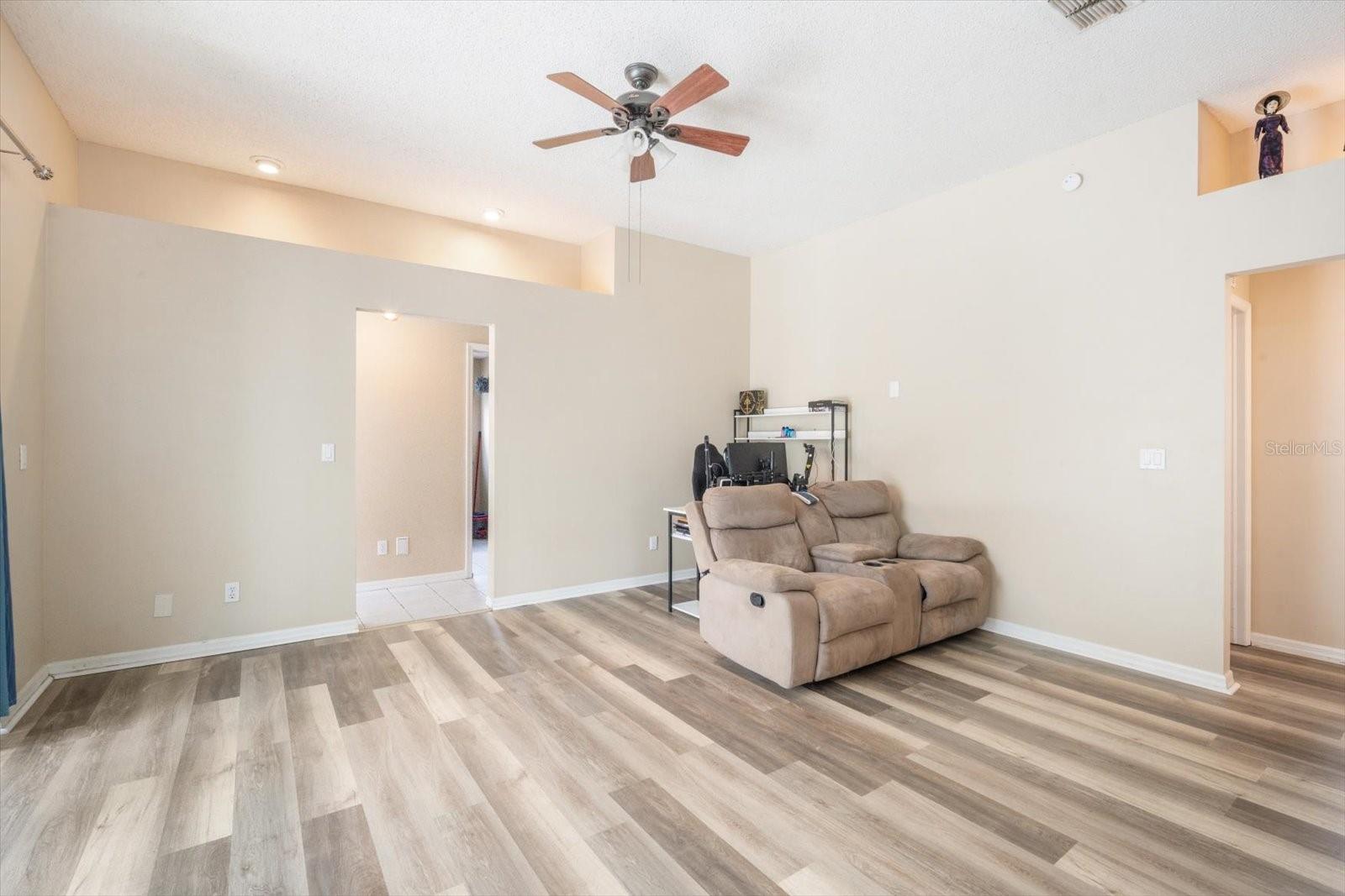 Image 8 of 25 For 7282 Aloe Drive