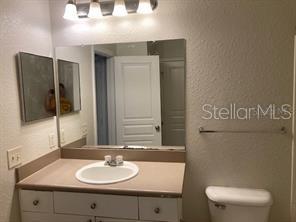 Image 11 of 22 For 9304 Crescent Loop Circle 308