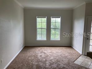 Image 3 of 22 For 9304 Crescent Loop Circle 308