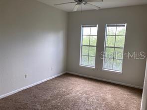 Image 8 of 22 For 9304 Crescent Loop Circle 308