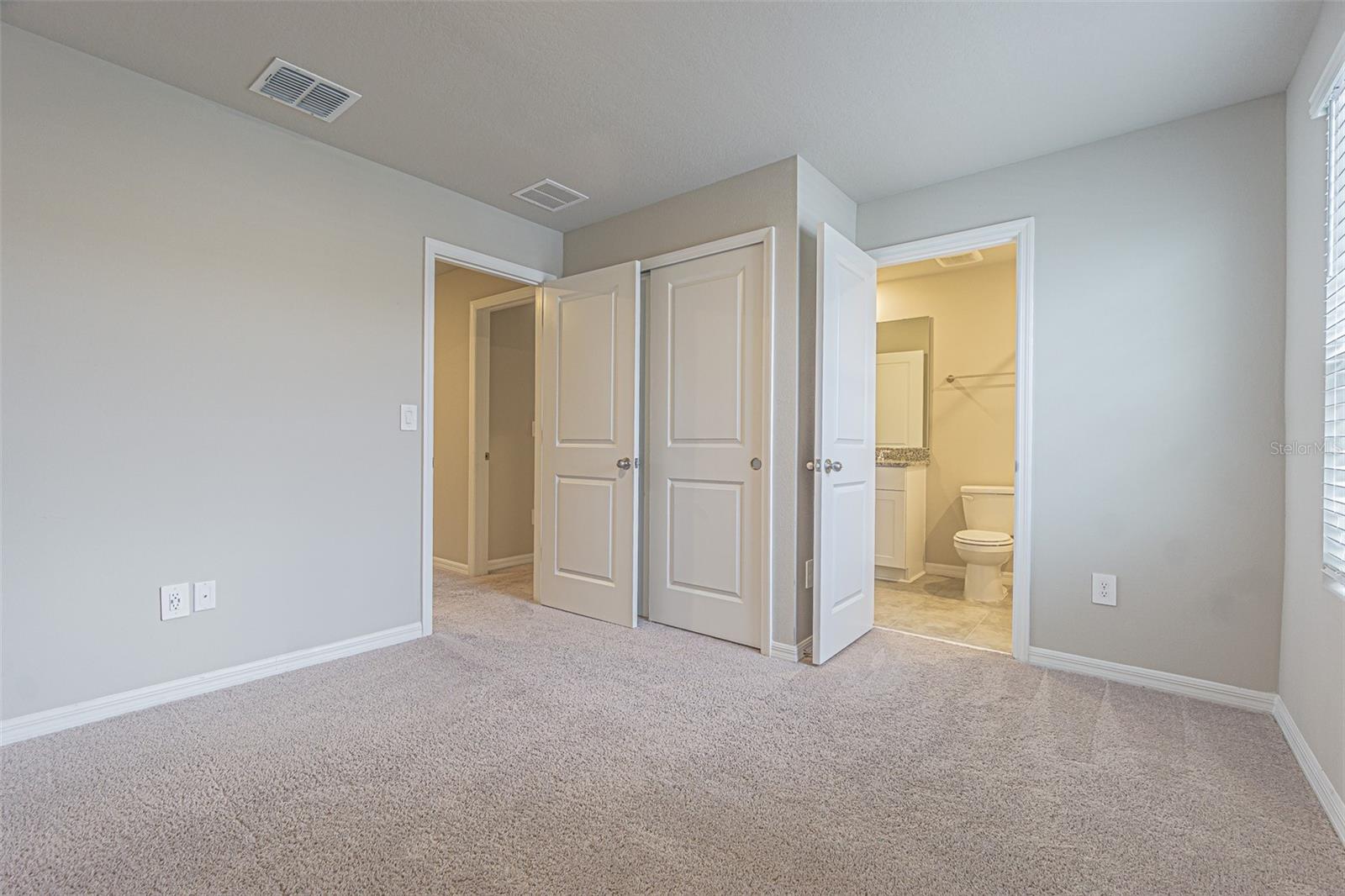Image 16 of 33 For 32483 Limitless Place