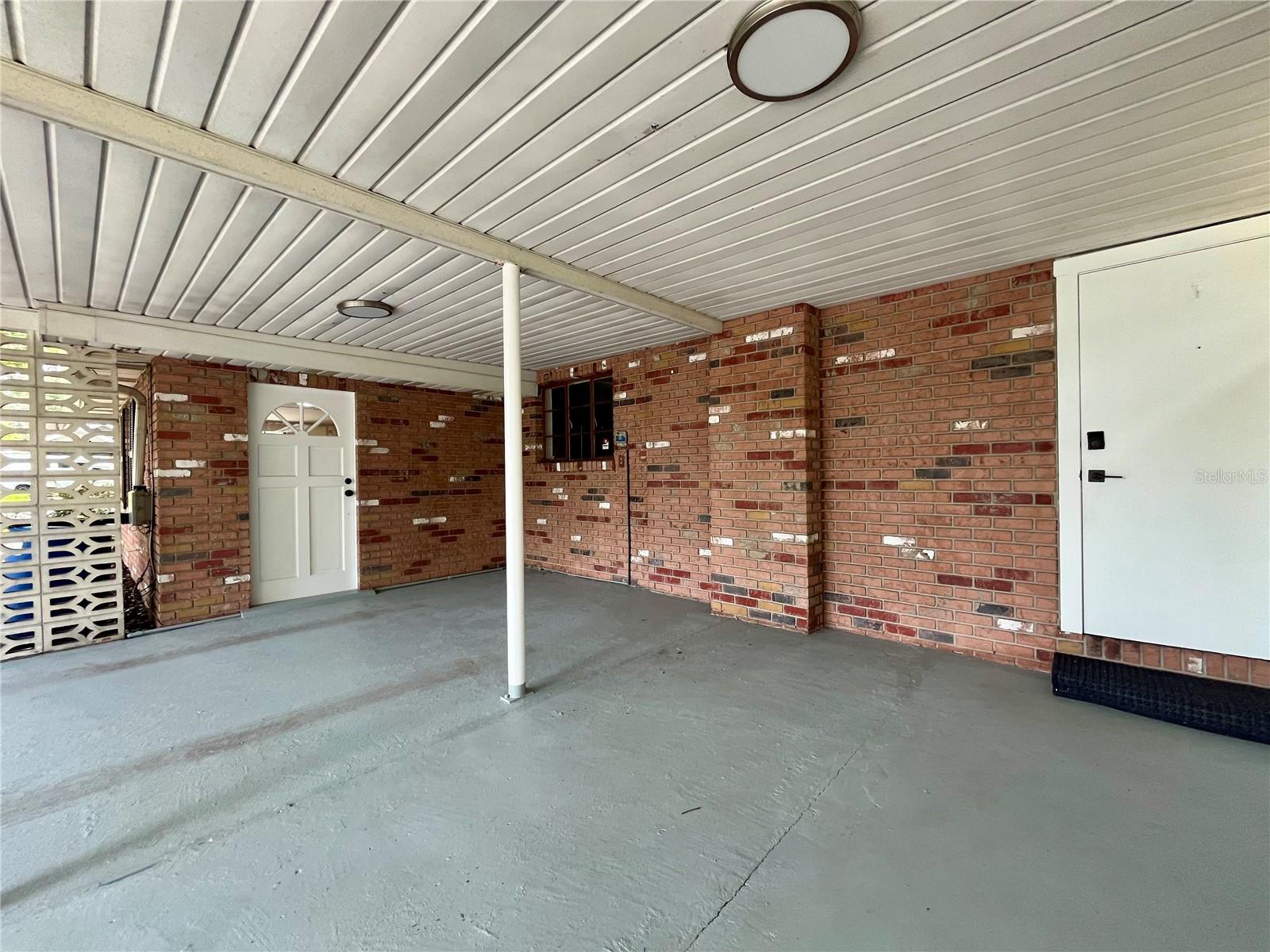 Image 42 of 49 For 1801 Whitehall Street