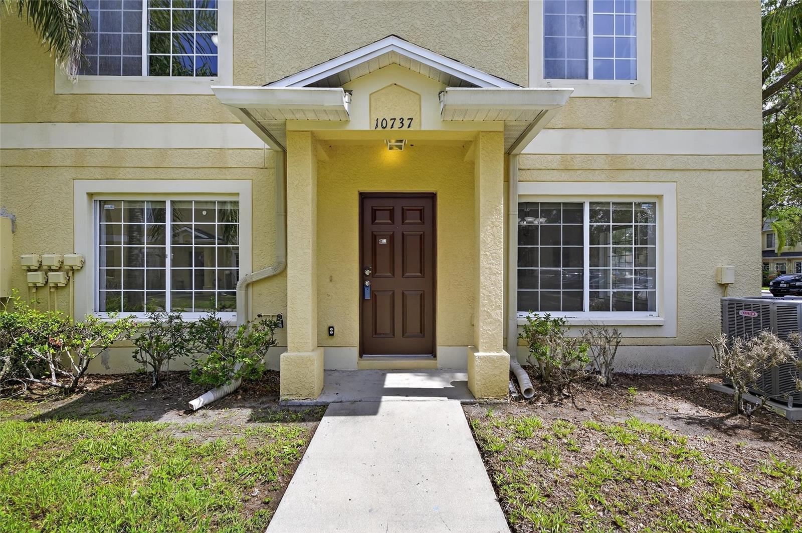 Details for 10737 Keys Gate Drive, RIVERVIEW, FL 33579