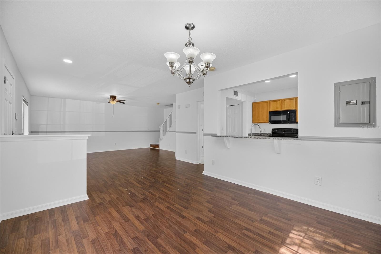 Image 14 of 45 For 10737 Keys Gate Drive