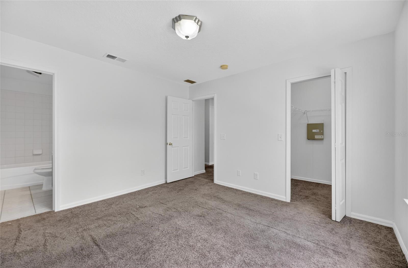 Image 27 of 45 For 10737 Keys Gate Drive
