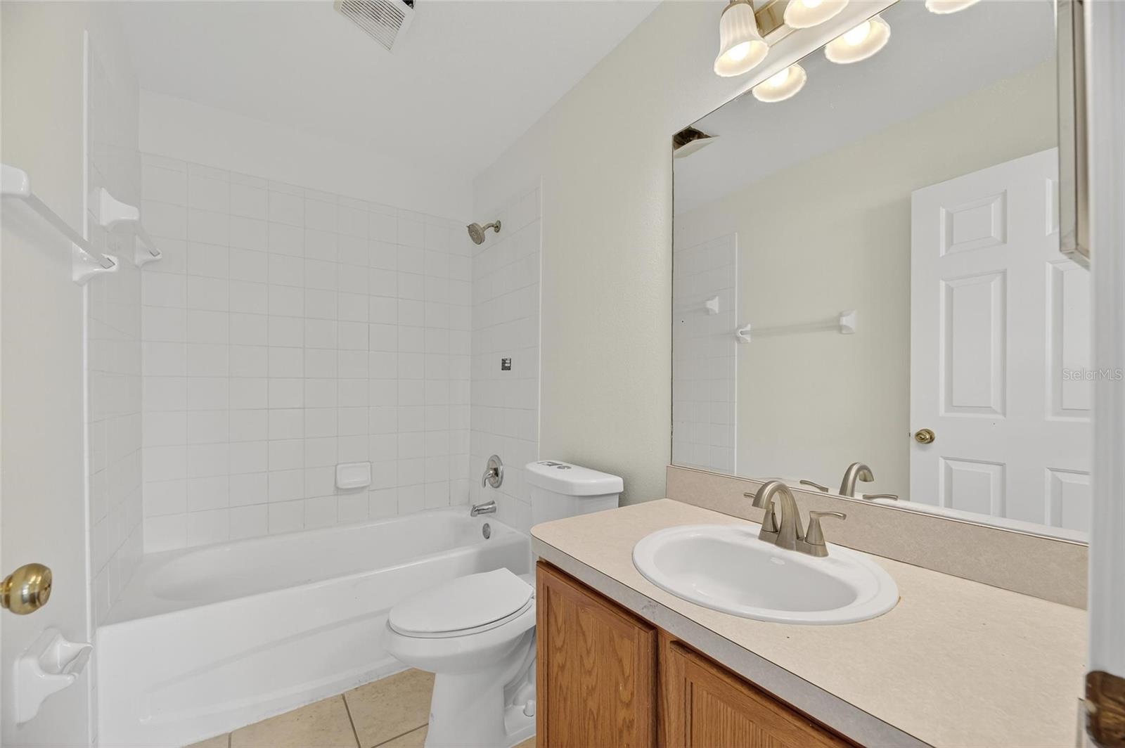 Image 30 of 45 For 10737 Keys Gate Drive