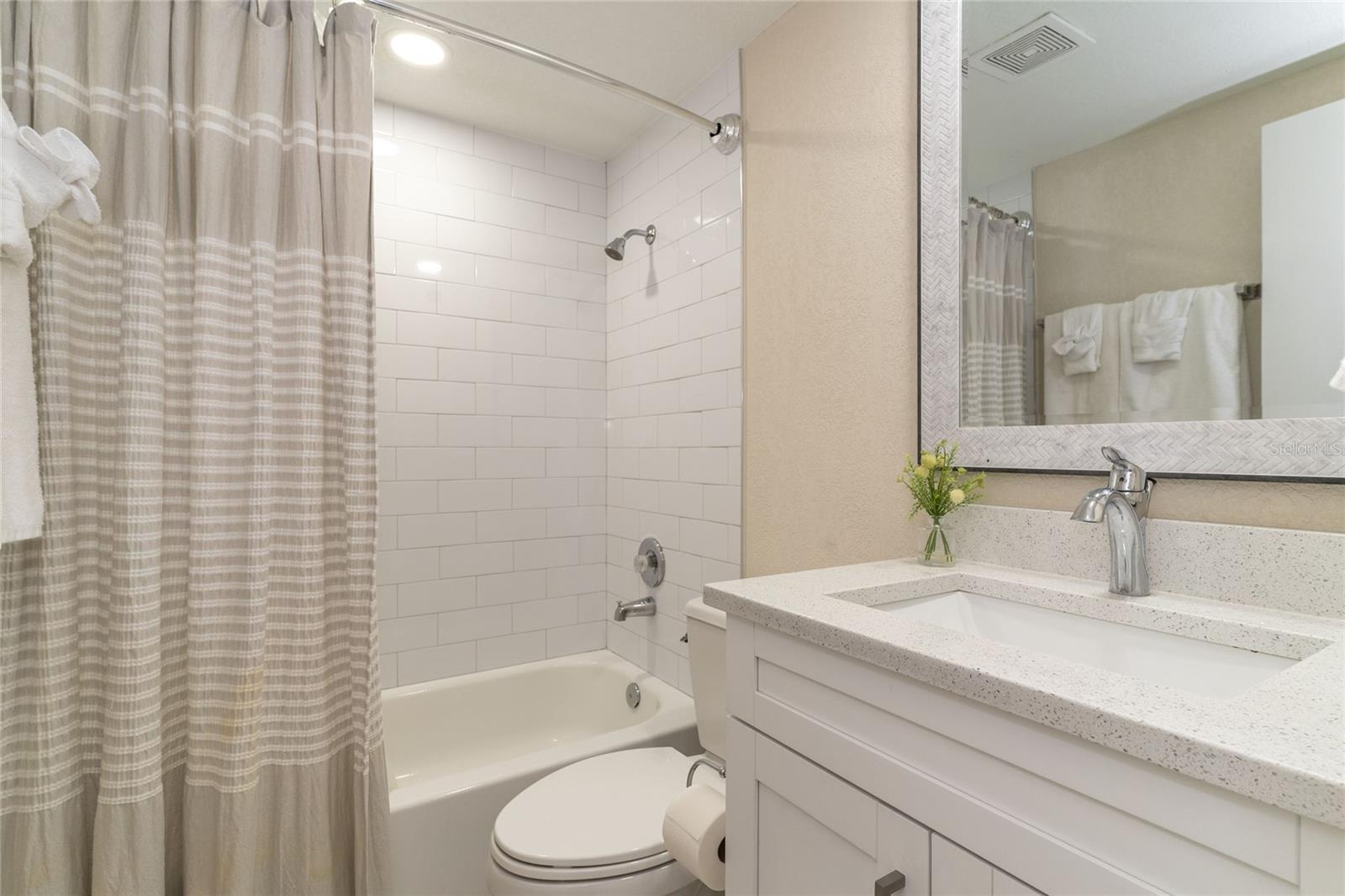 Image 18 of 27 For 625 Lyndhurst Street