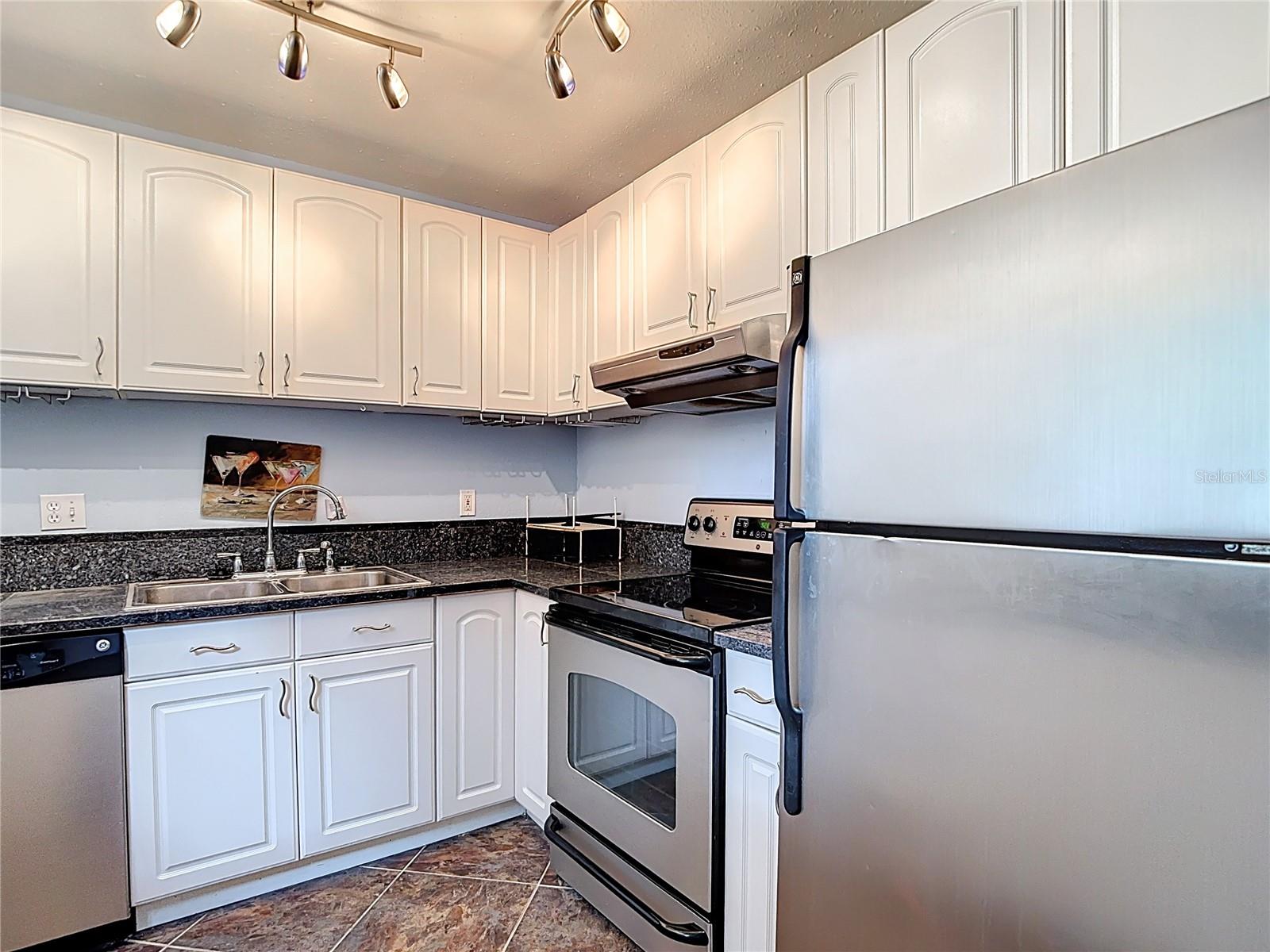 Image 21 of 54 For 11718 Raintree Village Boulevard C