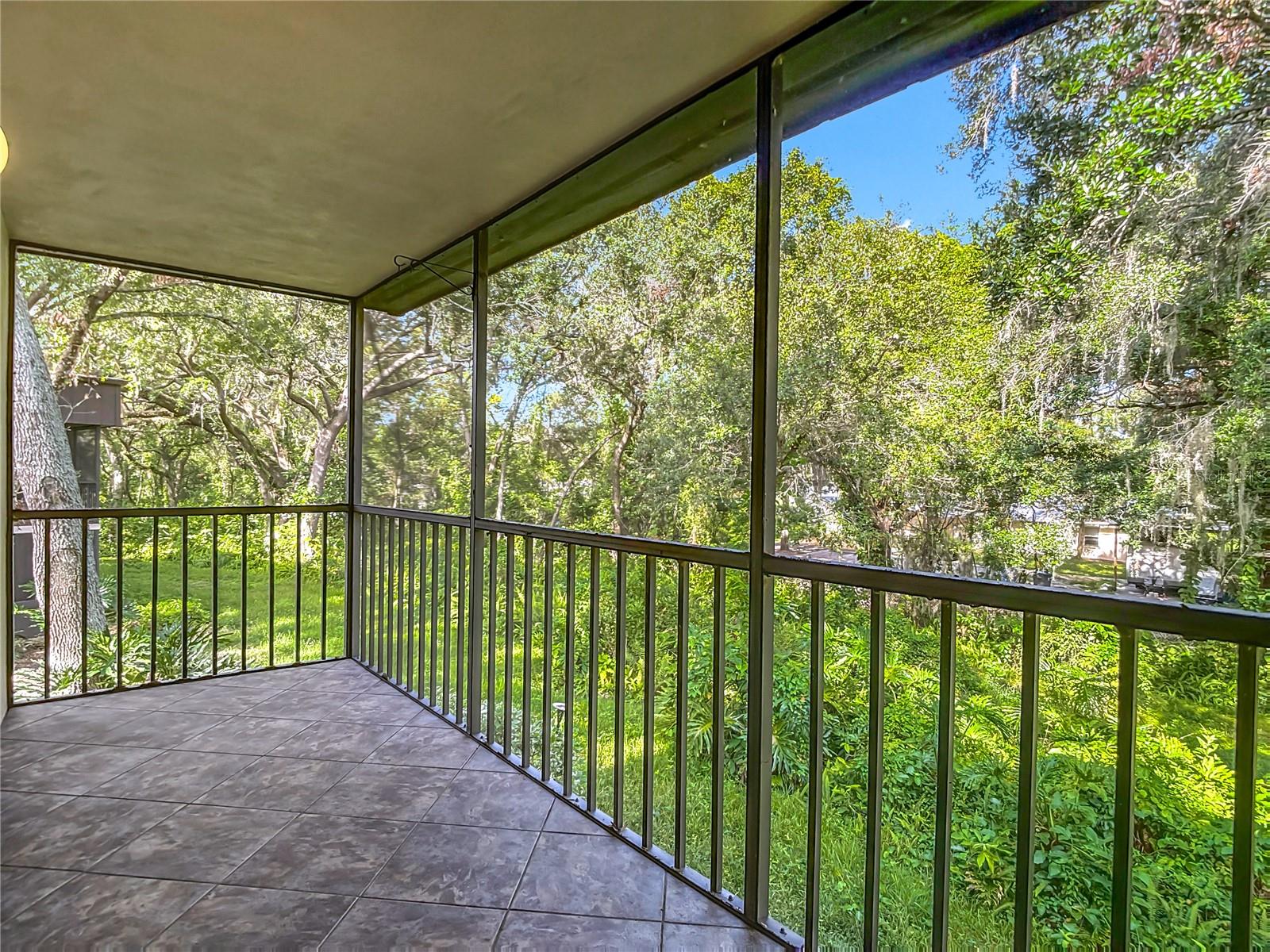 Image 32 of 54 For 11718 Raintree Village Boulevard C