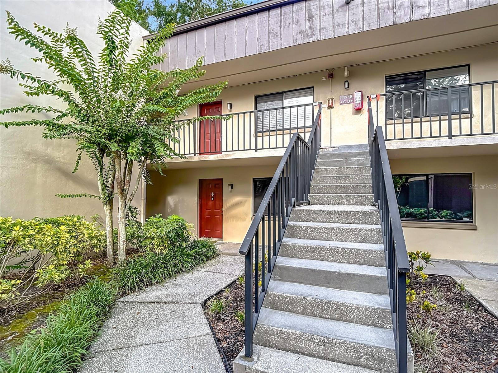 Image 33 of 54 For 11718 Raintree Village Boulevard C