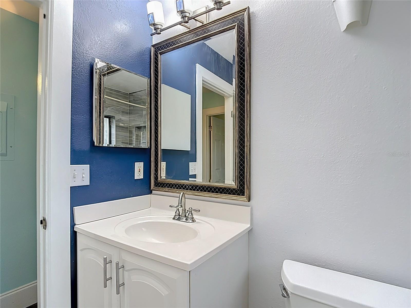 Image 35 of 54 For 11718 Raintree Village Boulevard C