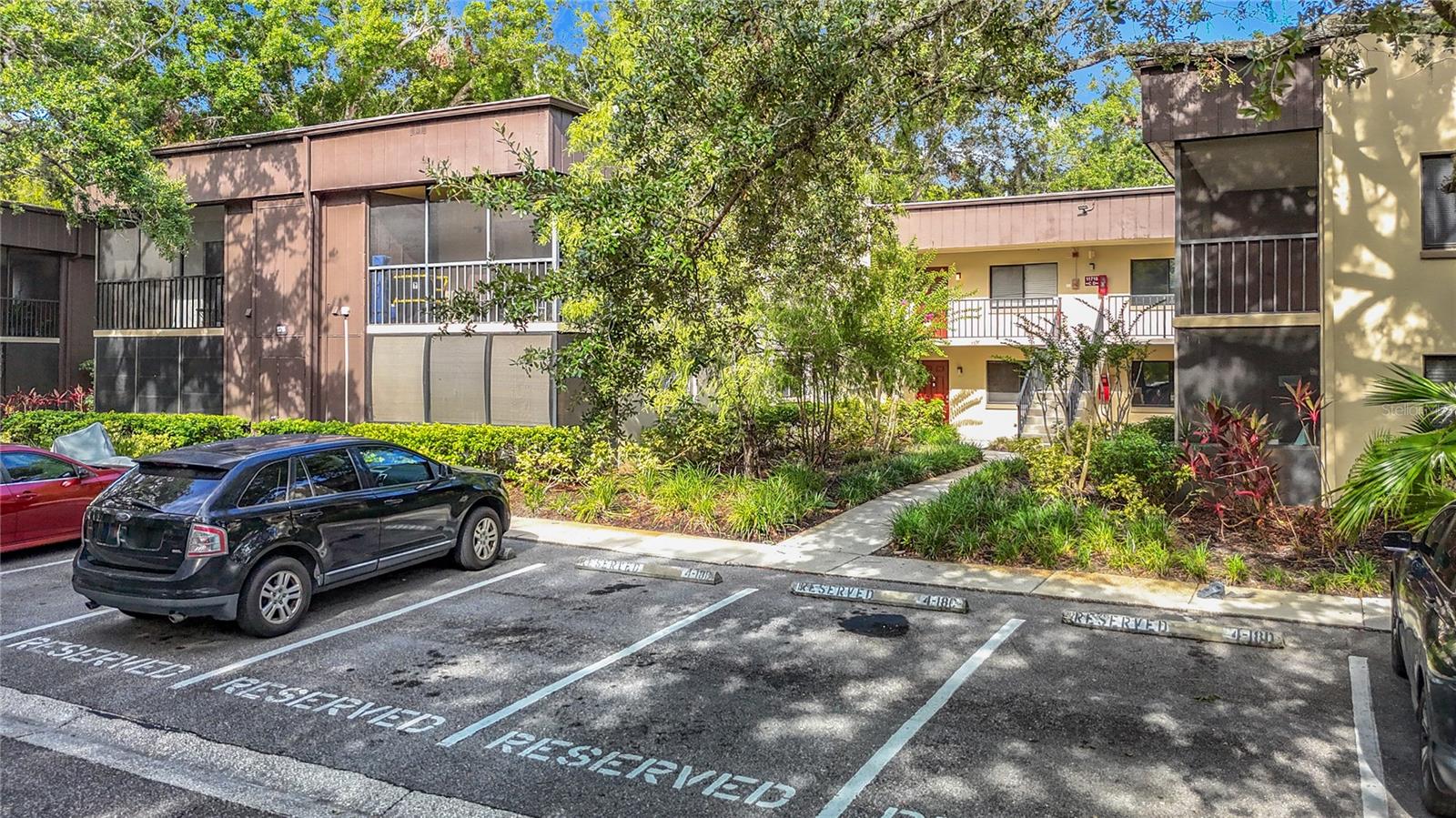 Image 42 of 54 For 11718 Raintree Village Boulevard C