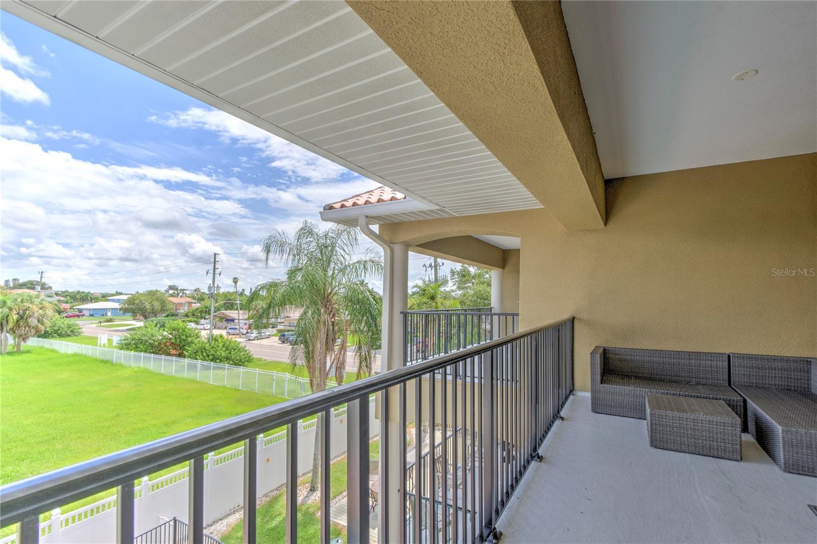 Image 22 of 46 For 300 Capri Boulevard 8