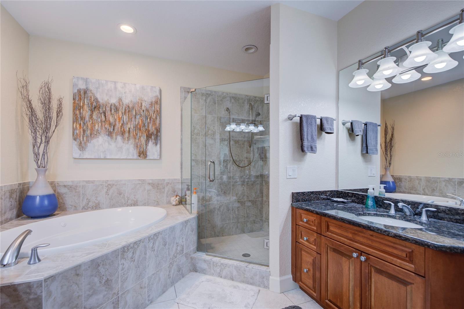 Image 25 of 46 For 300 Capri Boulevard 8