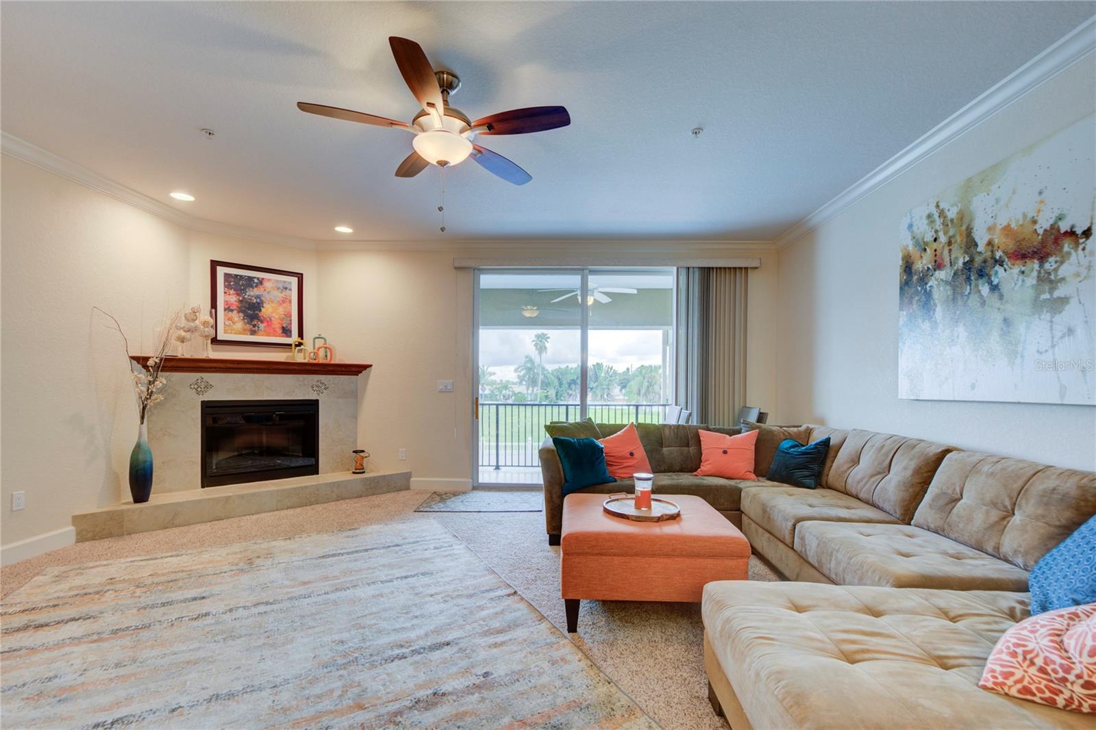 Image 3 of 46 For 300 Capri Boulevard 8