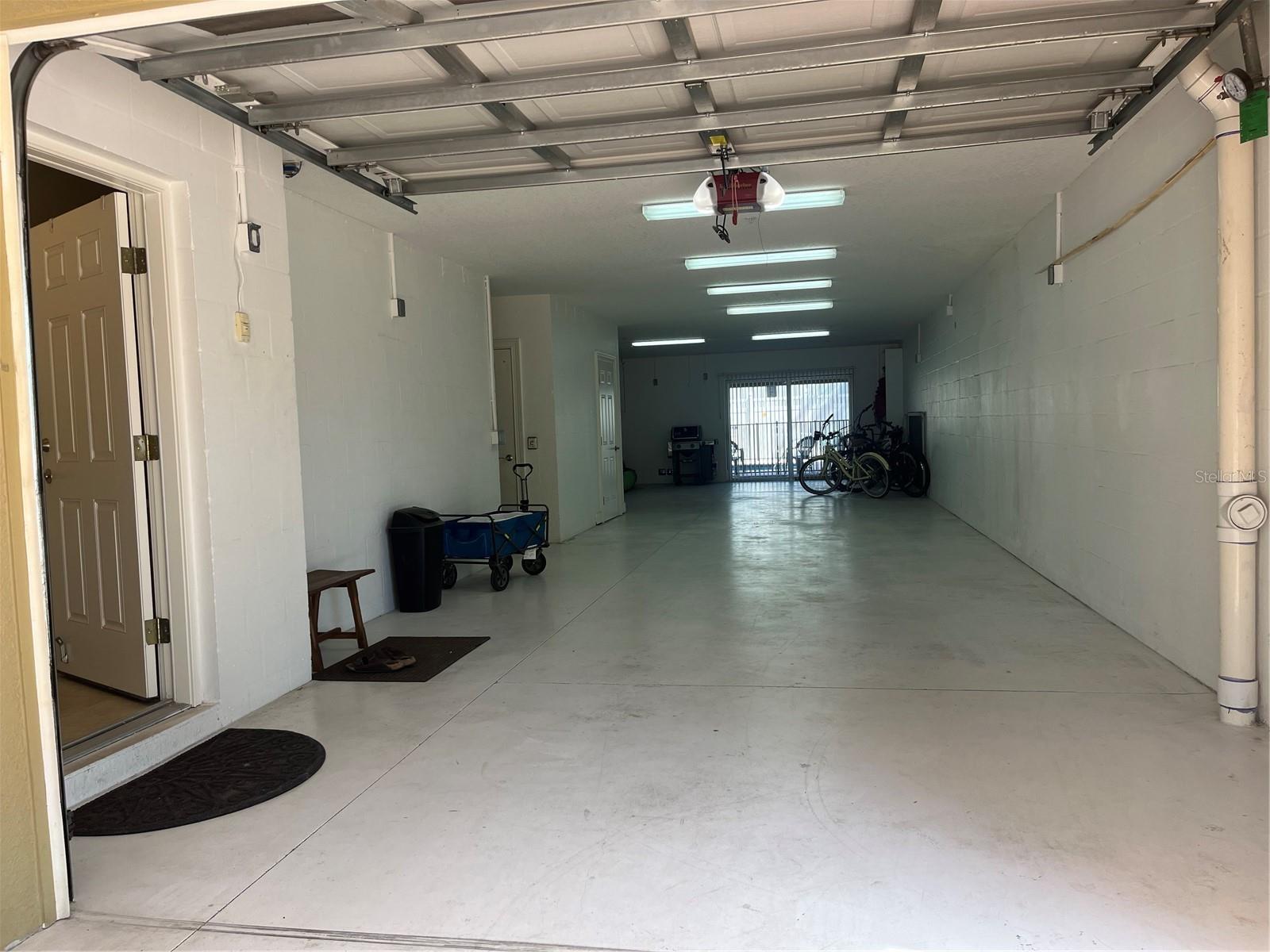 Image 44 of 46 For 300 Capri Boulevard 8