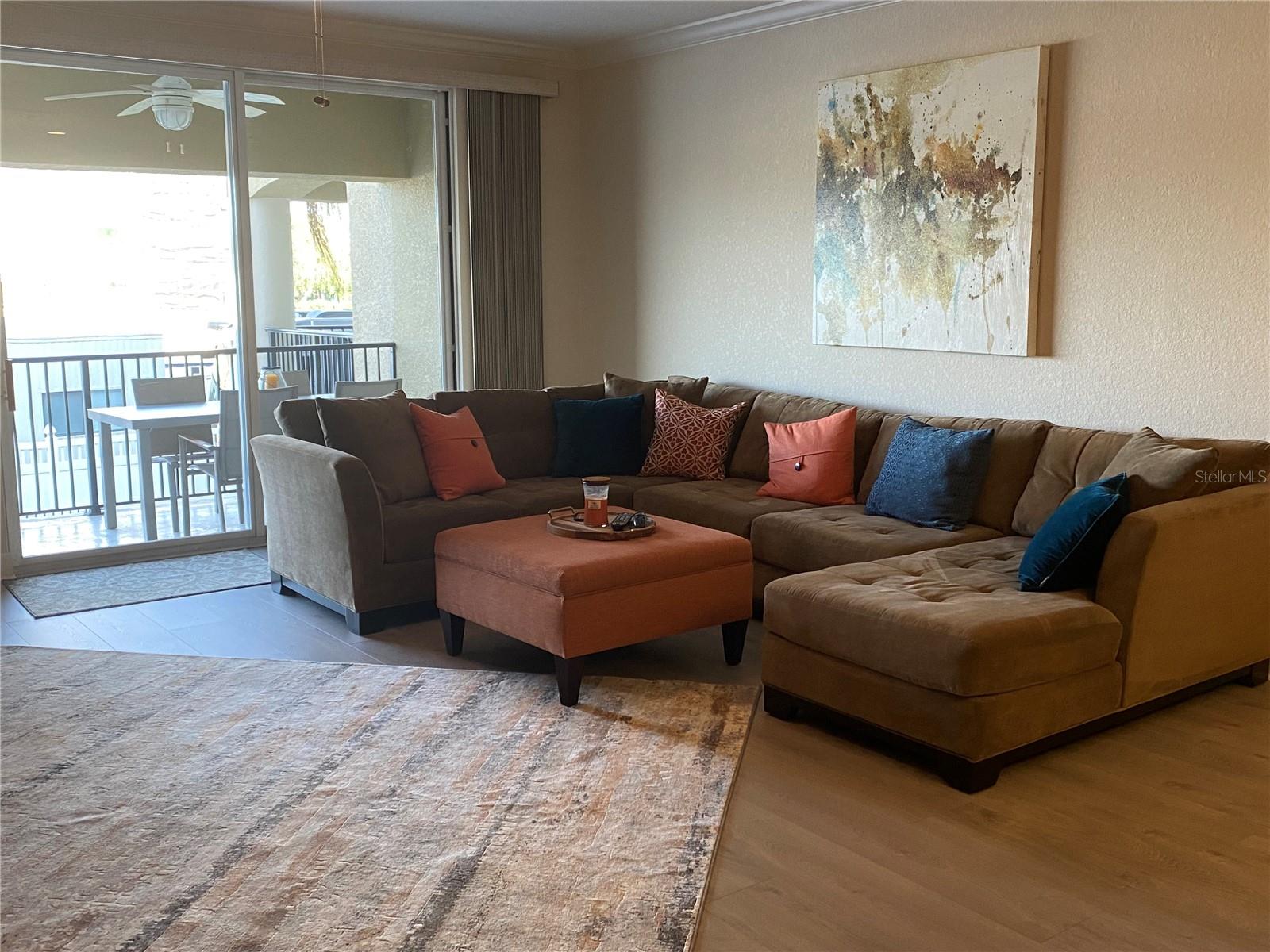 Image 5 of 46 For 300 Capri Boulevard 8