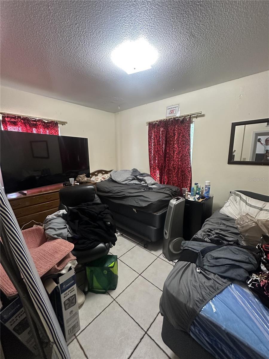 Image 11 of 17 For 7614 35th Avenue S