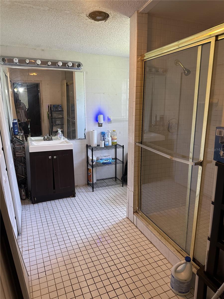 Image 4 of 17 For 7614 35th Avenue S